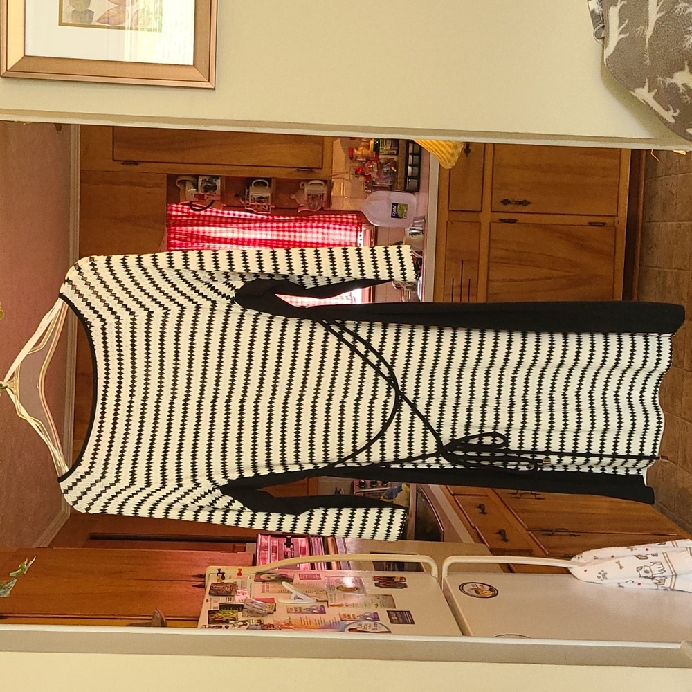 Ladies Studio One Dress - Picture 3 of 9
